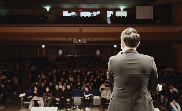 ‘아름다운 예배자들’ 울타리를 넘는 예배 네 번째 이야기