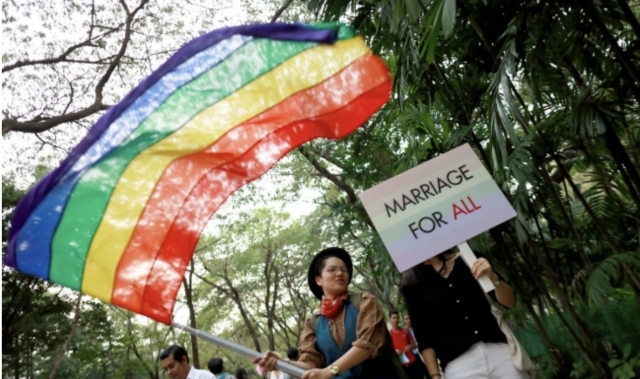 태국에서 성소수자들이 행진하고 있다. 로이터연합뉴스